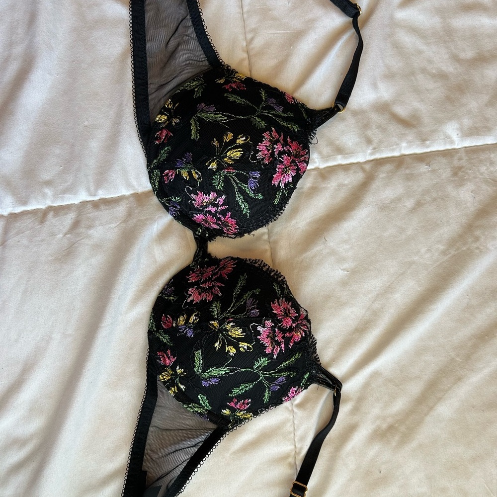 Victoria's Secret Black Lace Detail Bra